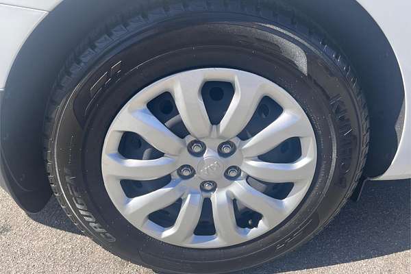 2017 Kia Carnival S YP