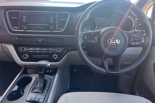 2017 Kia Carnival S YP