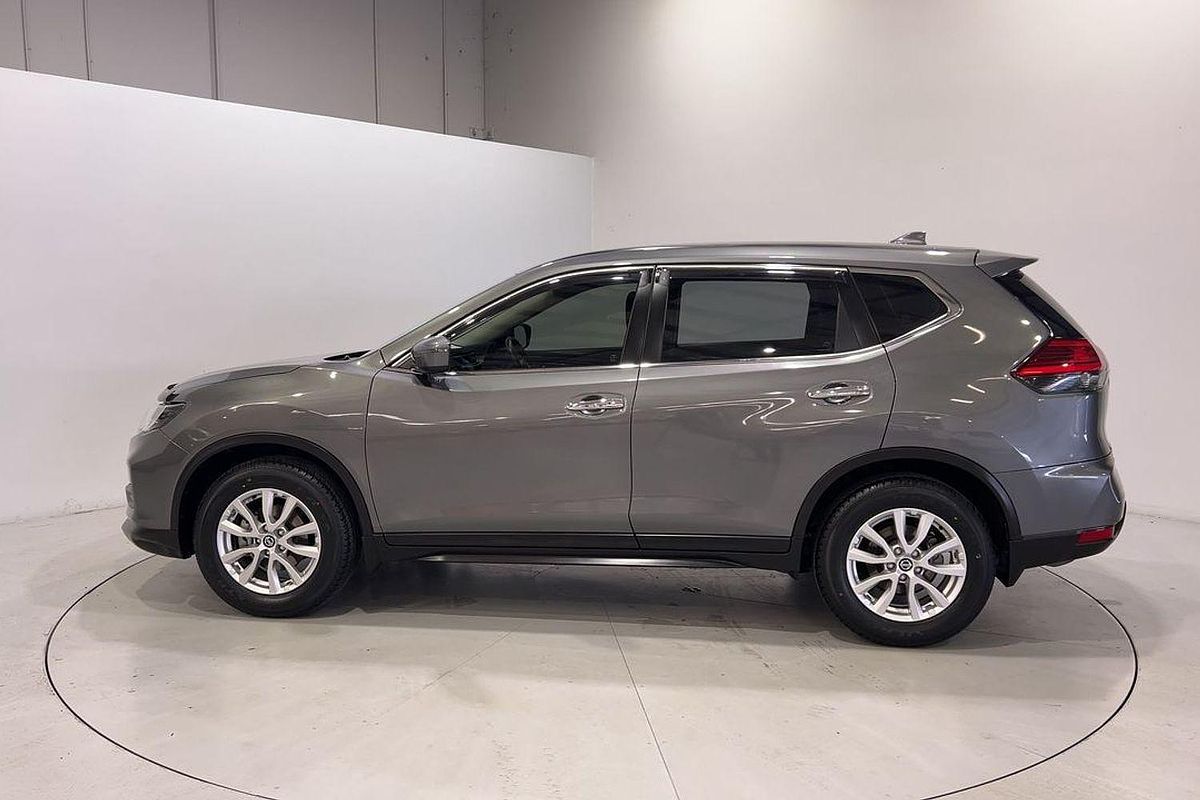 2017 Nissan X-TRAIL ST T32