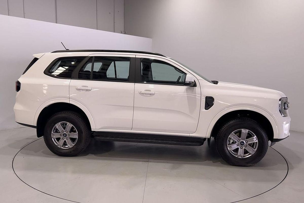 2024 Ford Everest Ambiente 2.0L
