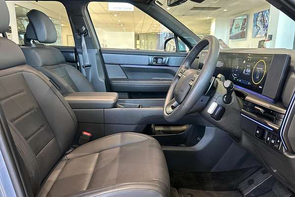 2025 Hyundai Santa Fe Hybrid Calligraphy MX5.V1