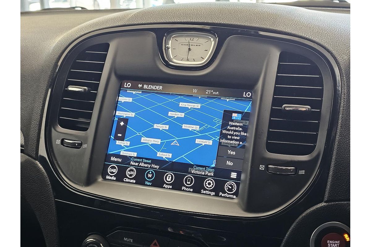 2021 Chrysler 300 SRT Core LX