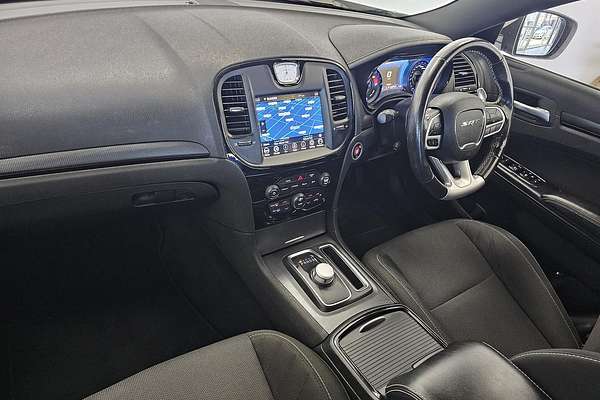 2021 Chrysler 300 SRT Core LX