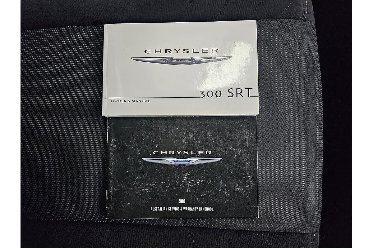 2021 Chrysler 300 SRT Core LX