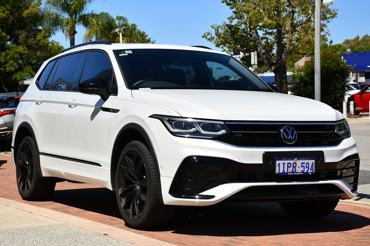 2024 Volkswagen Tiguan Wolfsburg Edition Allspace 5N