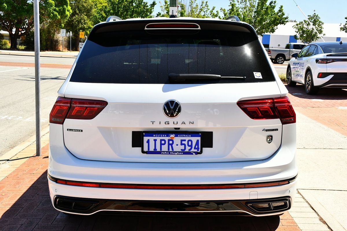 2024 Volkswagen Tiguan Wolfsburg Edition Allspace 5N