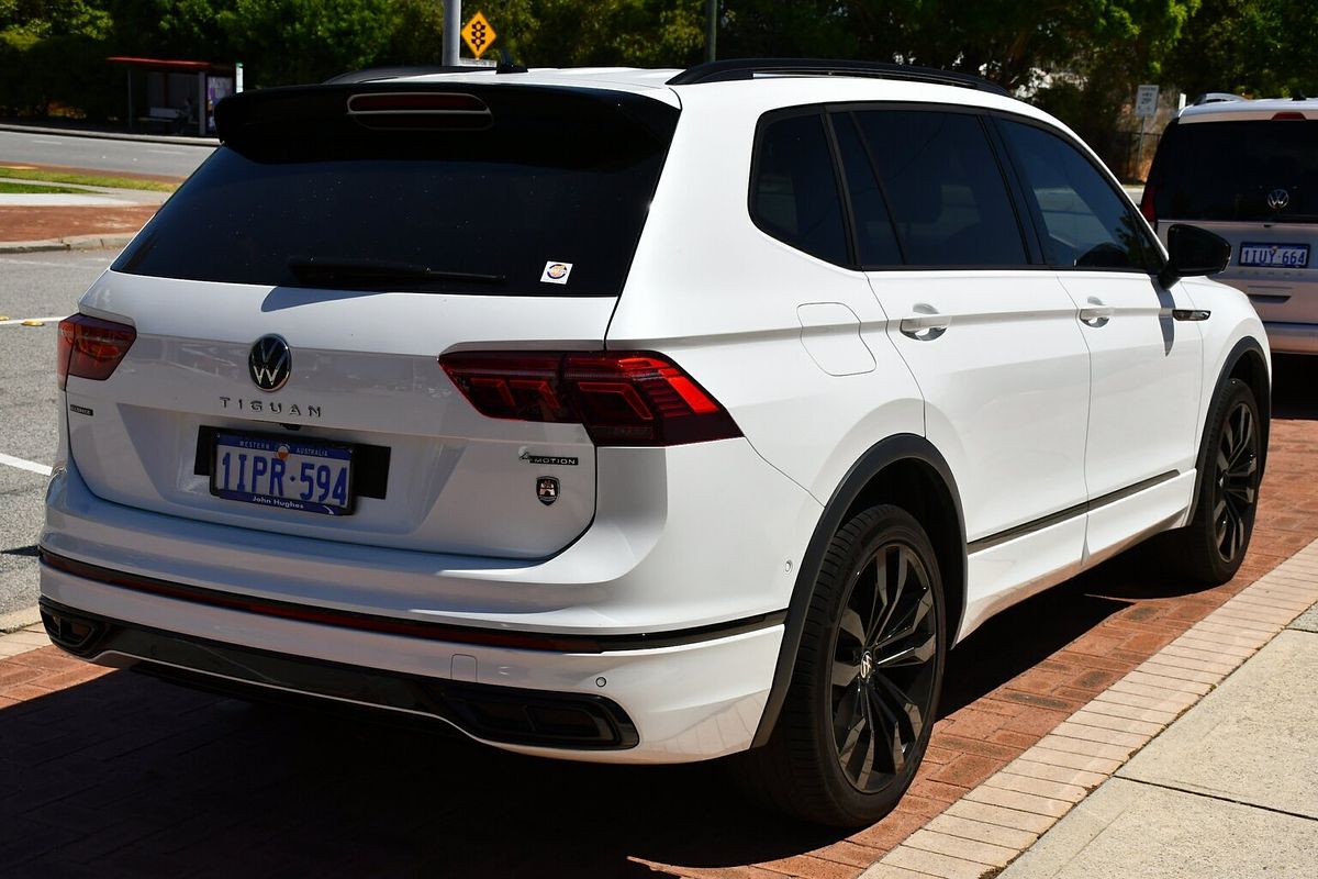 2024 Volkswagen Tiguan Wolfsburg Edition Allspace 5N