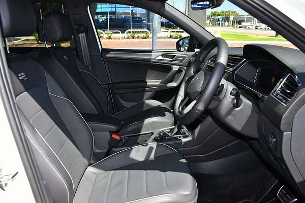 2024 Volkswagen Tiguan Wolfsburg Edition Allspace 5N