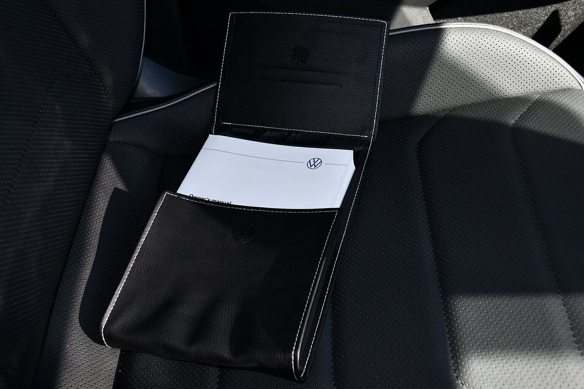 2024 Volkswagen Tiguan Wolfsburg Edition Allspace 5N