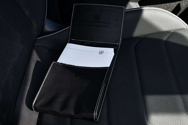 2024 Volkswagen Tiguan Wolfsburg Edition Allspace 5N