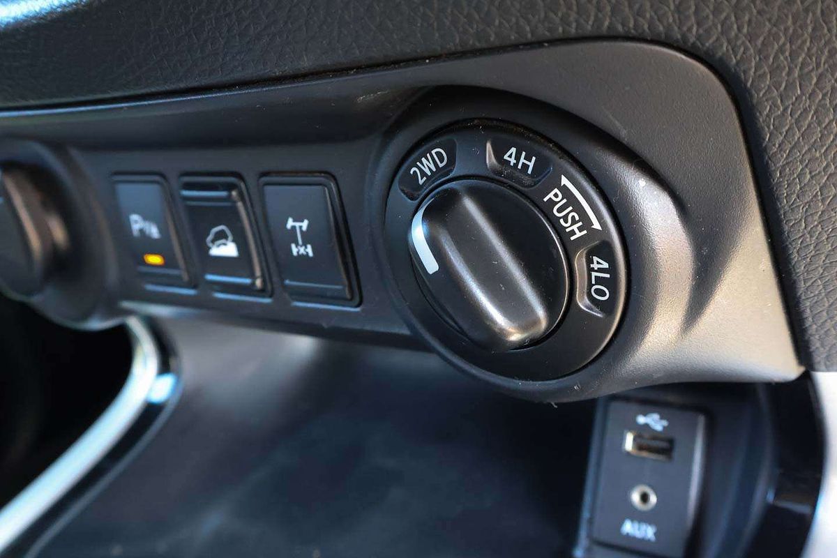 2015 Nissan Navara ST-X D23 4X4