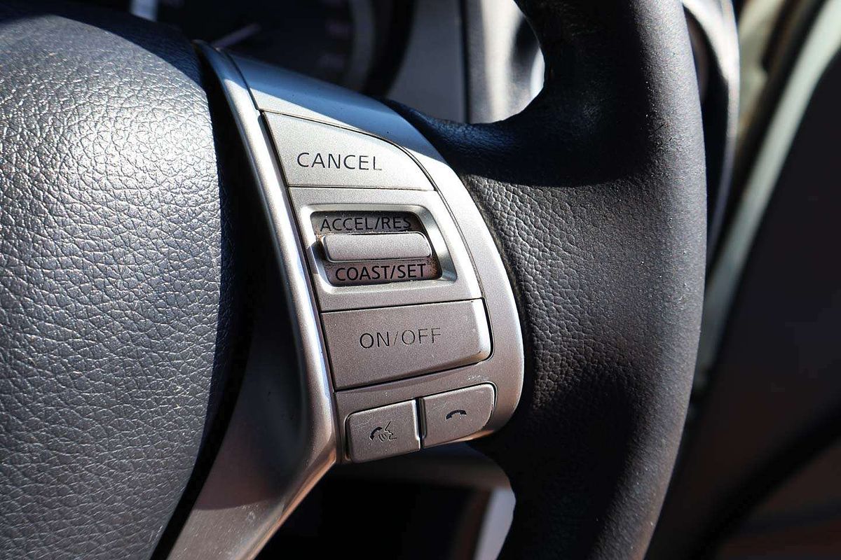 2015 Nissan Navara ST-X D23 4X4