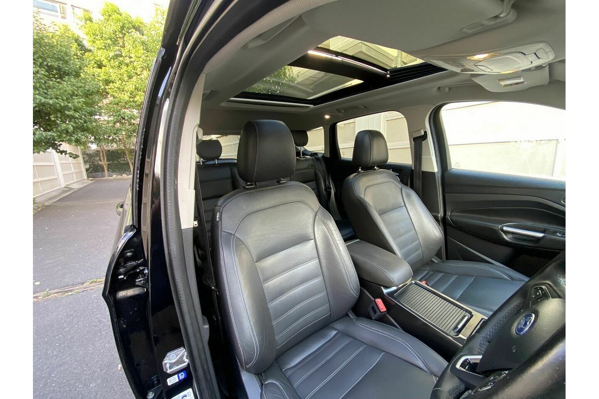 2017 Ford Escape Titanium ZG