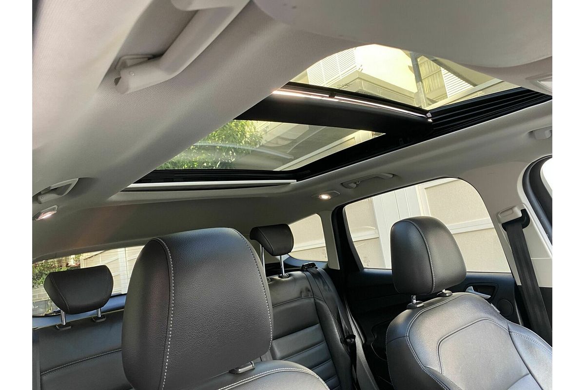 2017 Ford Escape Titanium ZG