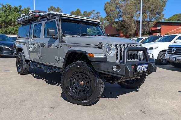 2021 Jeep Gladiator Overland JT All Wheel Drive