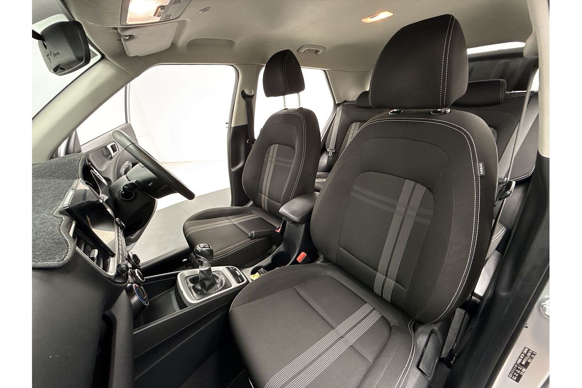 2019 Hyundai Venue Go QX