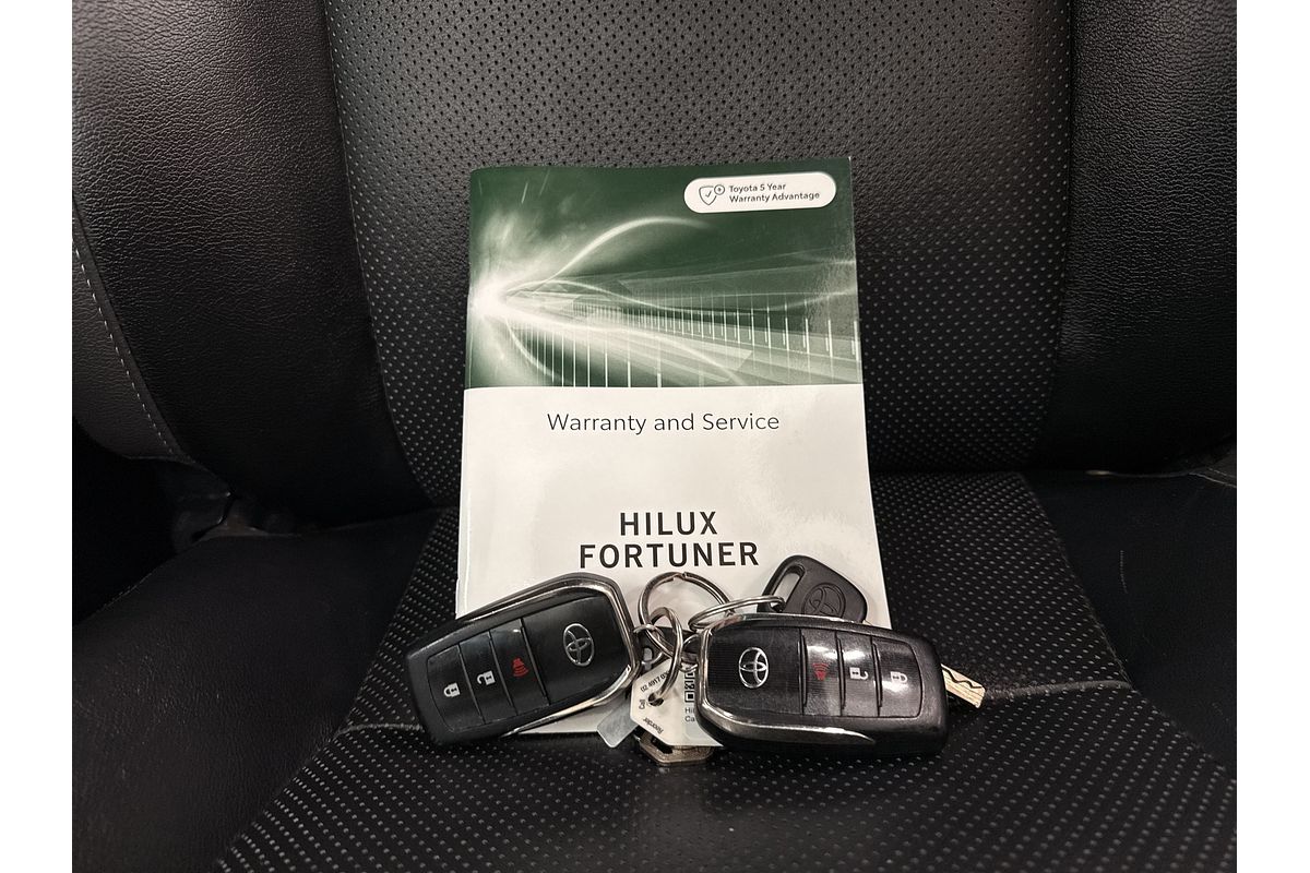 2022 Toyota Hilux Rugged X GUN126R 4X4