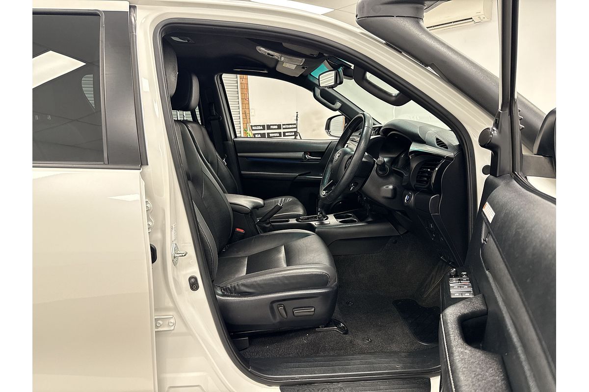 2022 Toyota Hilux Rugged X GUN126R 4X4
