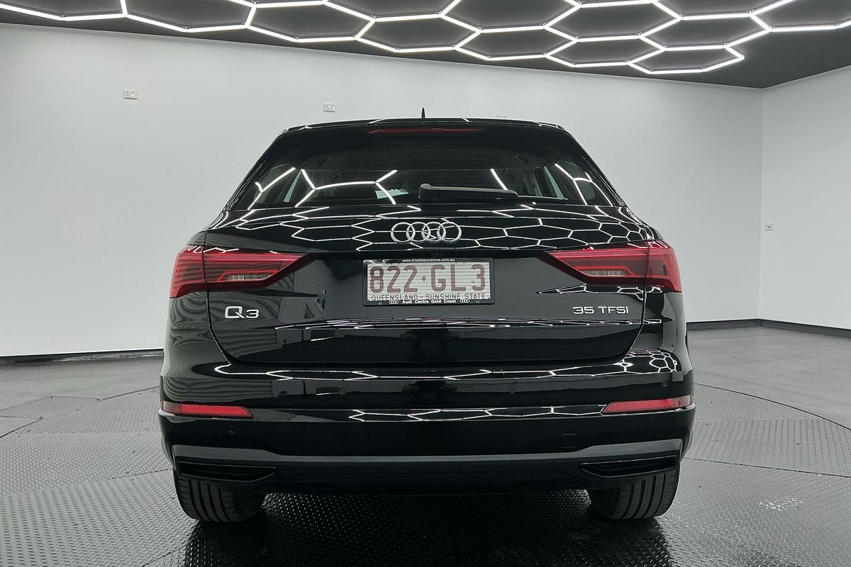 2022 Audi Q3 35 TFSI F3