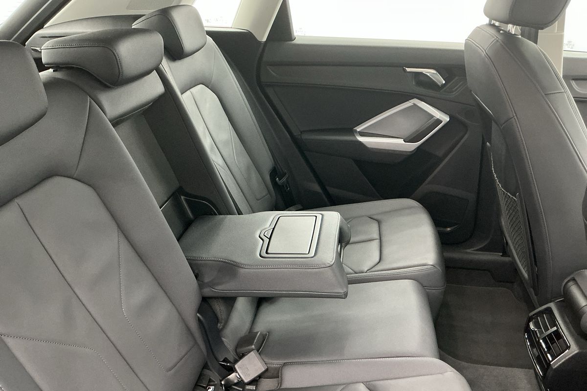 2022 Audi Q3 35 TFSI F3