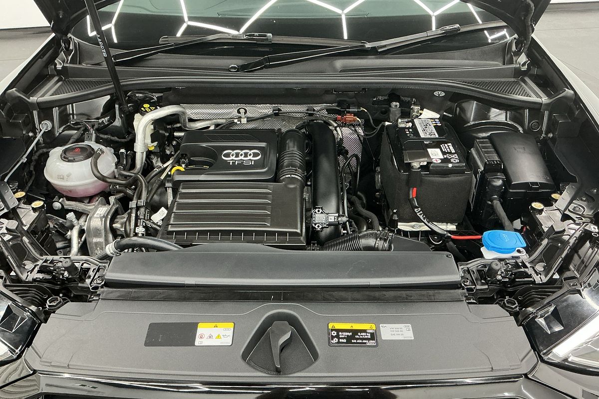 2022 Audi Q3 35 TFSI F3