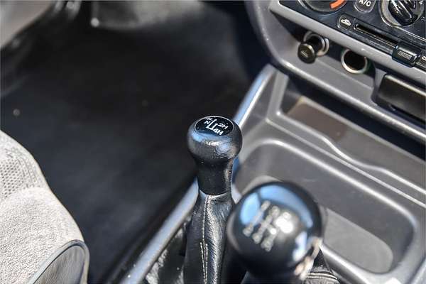 2002 Mazda Bravo DX B2500 4X4