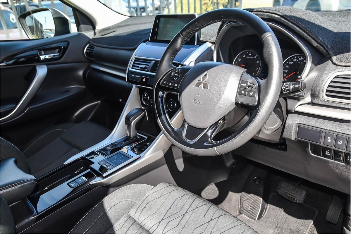 2017 Mitsubishi Eclipse Cross LS YA