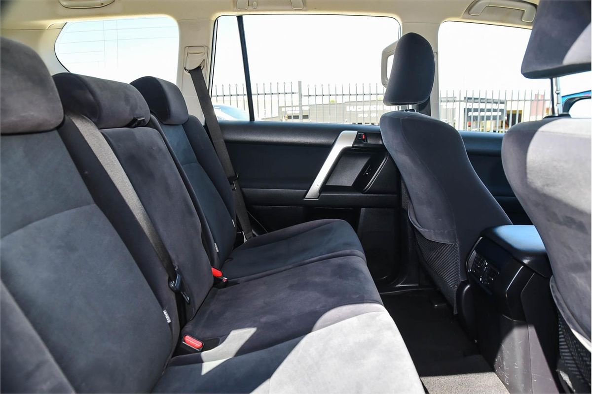 2021 Toyota Landcruiser Prado GX GDJ150R