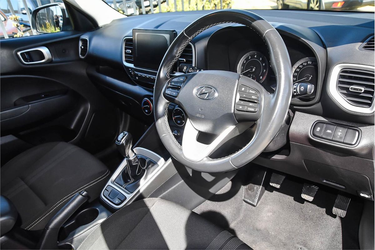 2019 Hyundai Venue Active QX