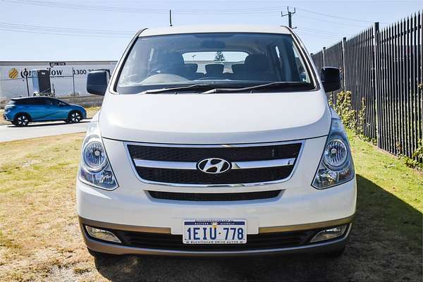 2013 Hyundai iMax TQ-W