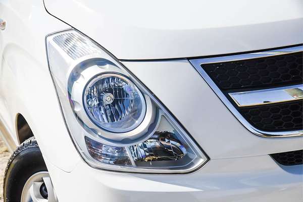 2013 Hyundai iMax TQ-W