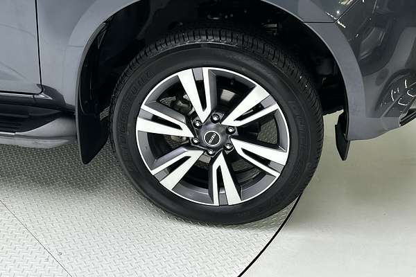 2022 Isuzu MU-X LS-T thumb-9