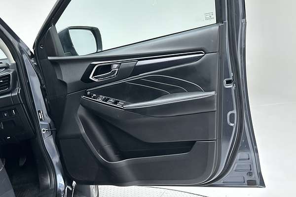 2022 Isuzu MU-X LS-T thumb-18