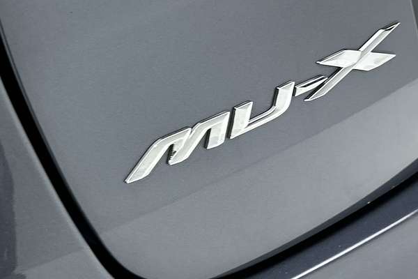 2022 Isuzu MU-X LS-T thumb-21