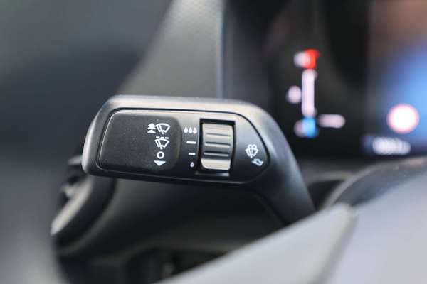 2025 Ford Ranger XL Hi-Rider  Rear Wheel Drive 2.0L