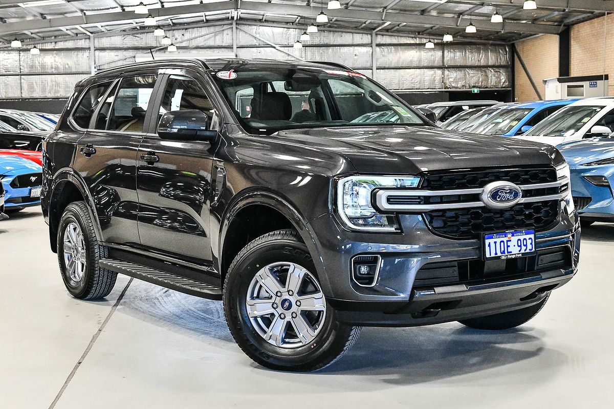 2024 Ford Everest Ambiente 2.0L