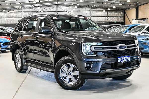 2024 Ford Everest Ambiente 2.0L