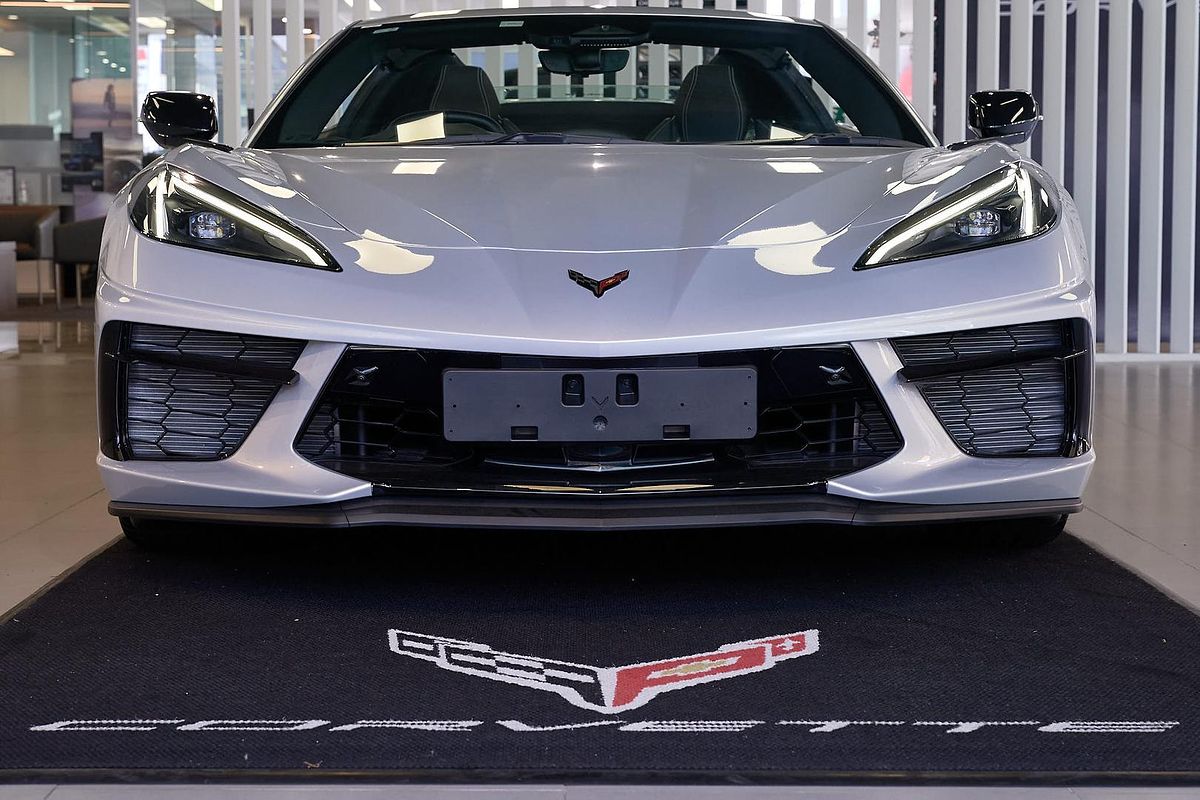 2024 Chevrolet Corvette Stingray 2LT C8