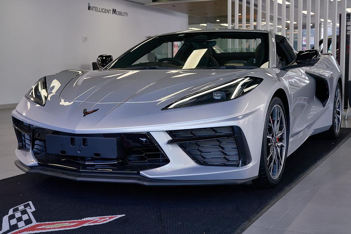 2024 Chevrolet Corvette Stingray 2LT C8