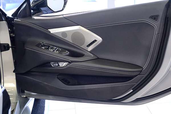 2024 Chevrolet Corvette Stingray 2LT C8