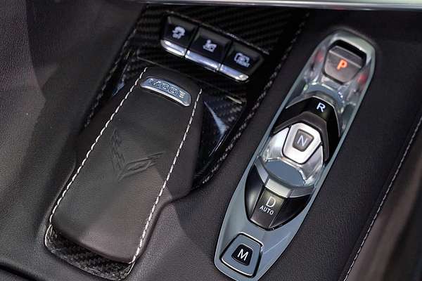 2024 Chevrolet Corvette Stingray 2LT C8