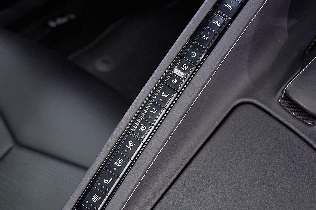 2024 Chevrolet Corvette Stingray 2LT C8