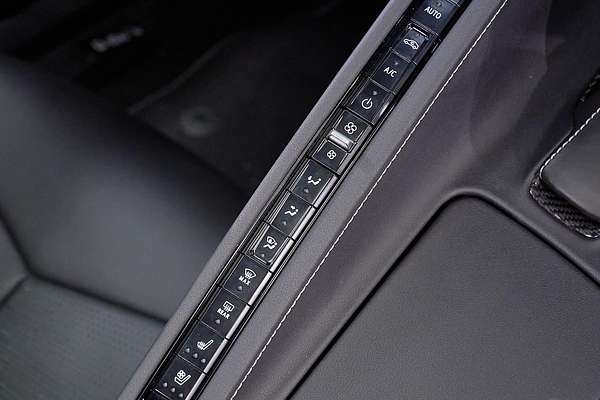 2024 Chevrolet Corvette Stingray 2LT C8