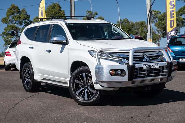 2017 Mitsubishi Pajero Sport GLS QE