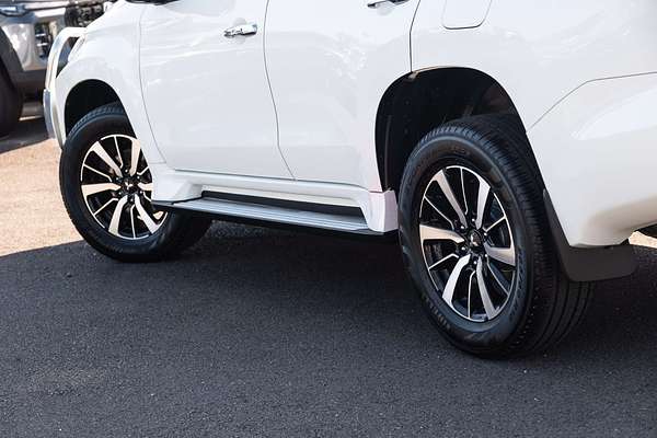 2017 Mitsubishi Pajero Sport GLS QE