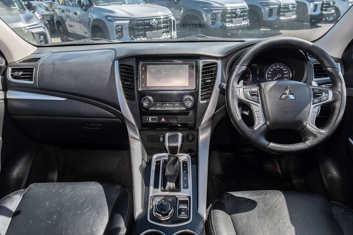 2017 Mitsubishi Pajero Sport GLS QE