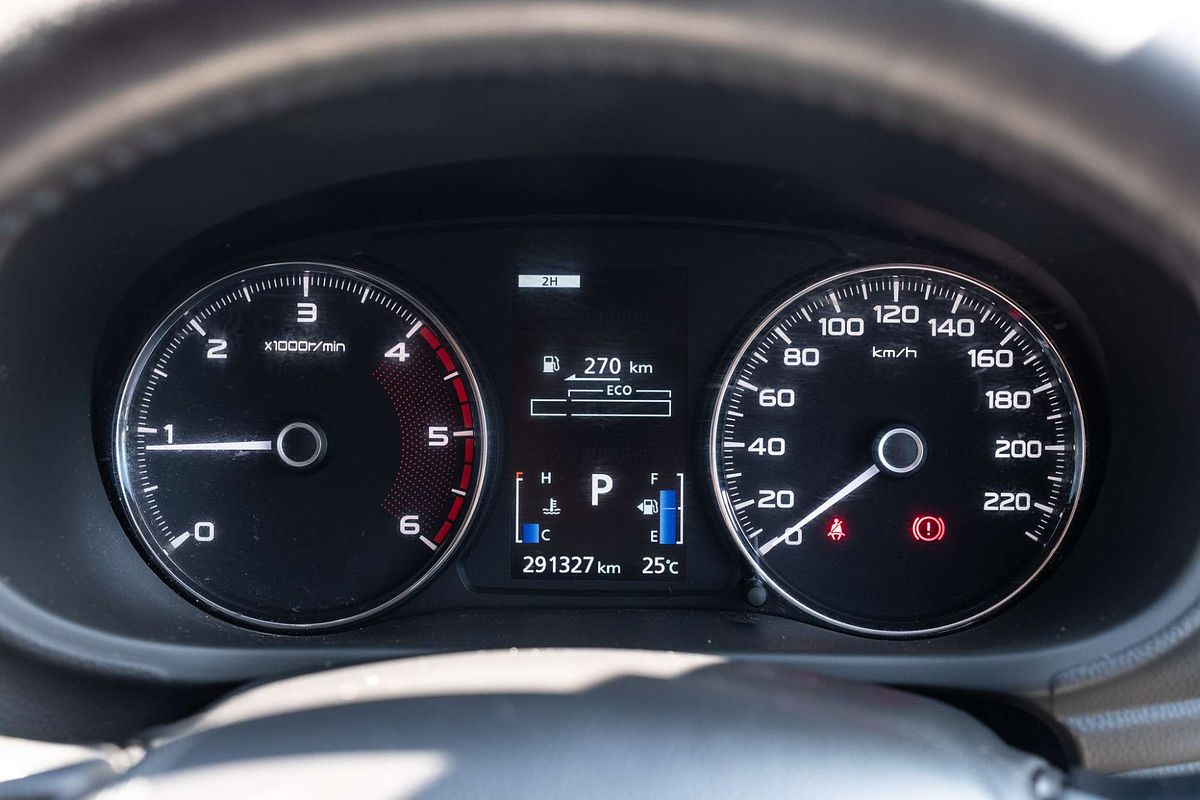 2017 Mitsubishi Pajero Sport GLS QE