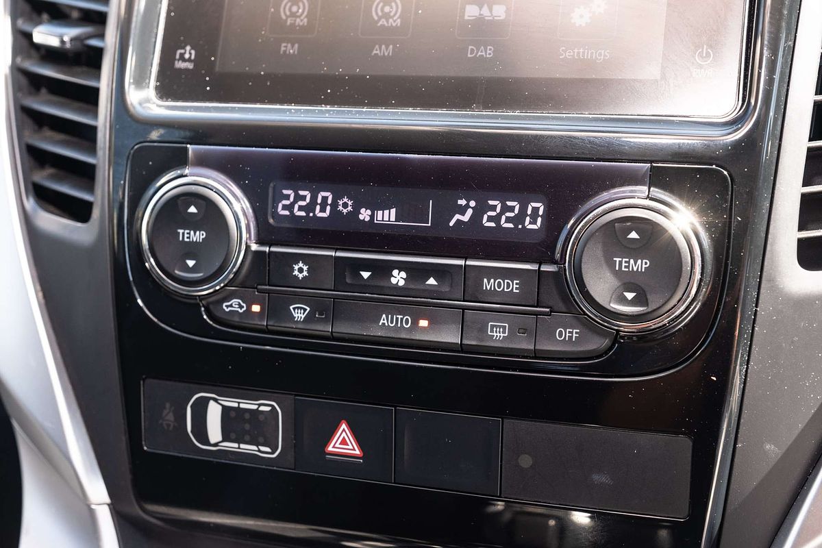 2017 Mitsubishi Pajero Sport GLS QE