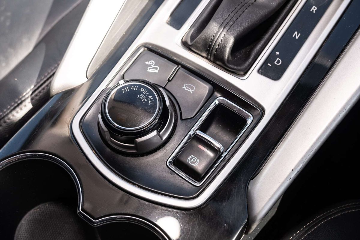 2017 Mitsubishi Pajero Sport GLS QE