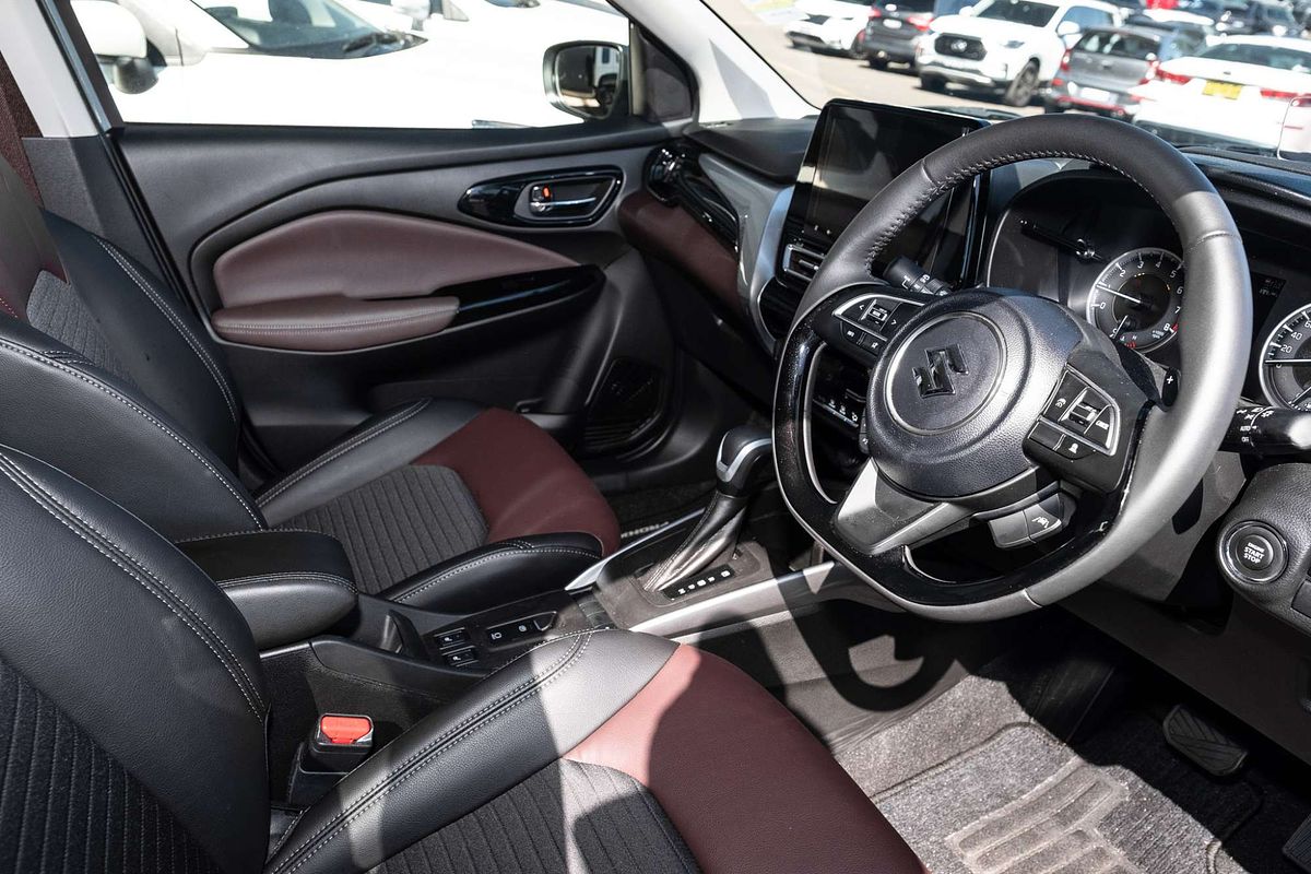 2025 Suzuki Fronx Hybrid KW